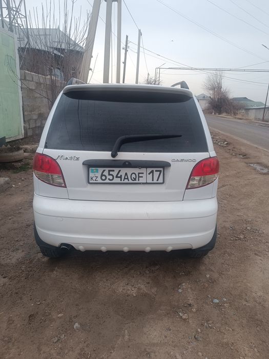 Део матиз жылы 2001