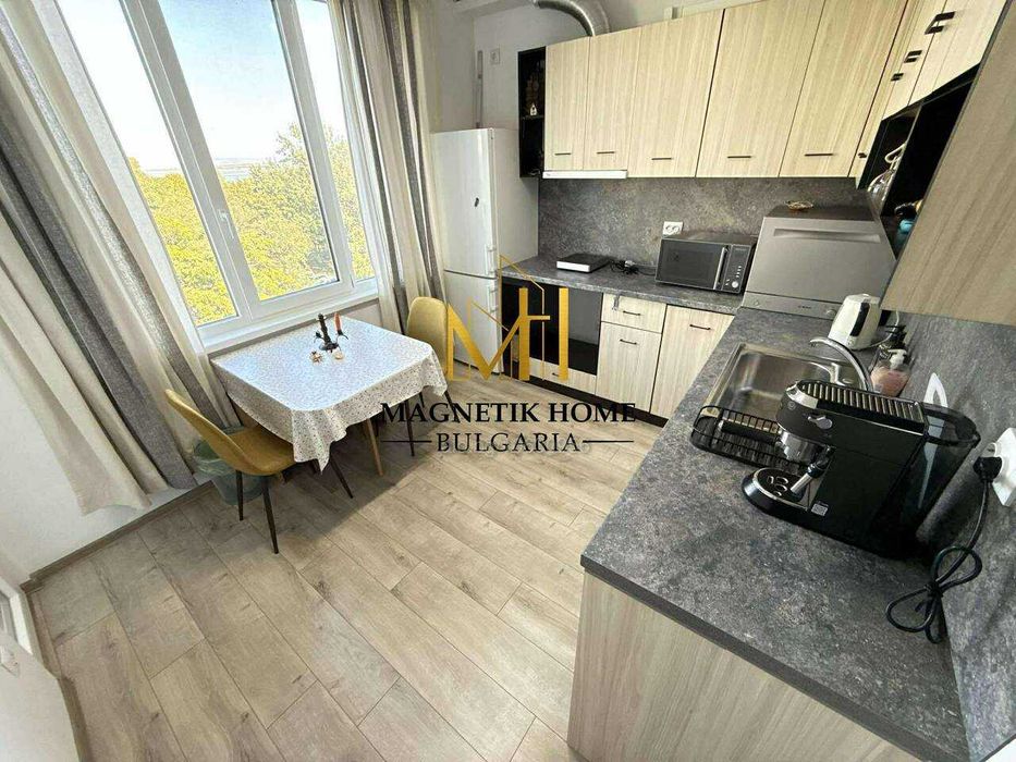 Дава се под наем Тристаен апартамент в Бургас, Лазур - 72 кв.м за 663 € - Снимка #9