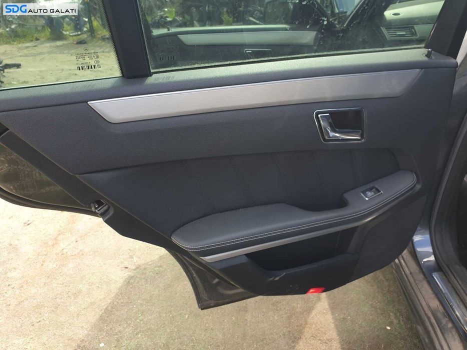 Panou Tapiterie Fata Interioara Piele Neagra Stanga Spate Mercedes Clasa E Class W212 2009 - 2012 [C4937]