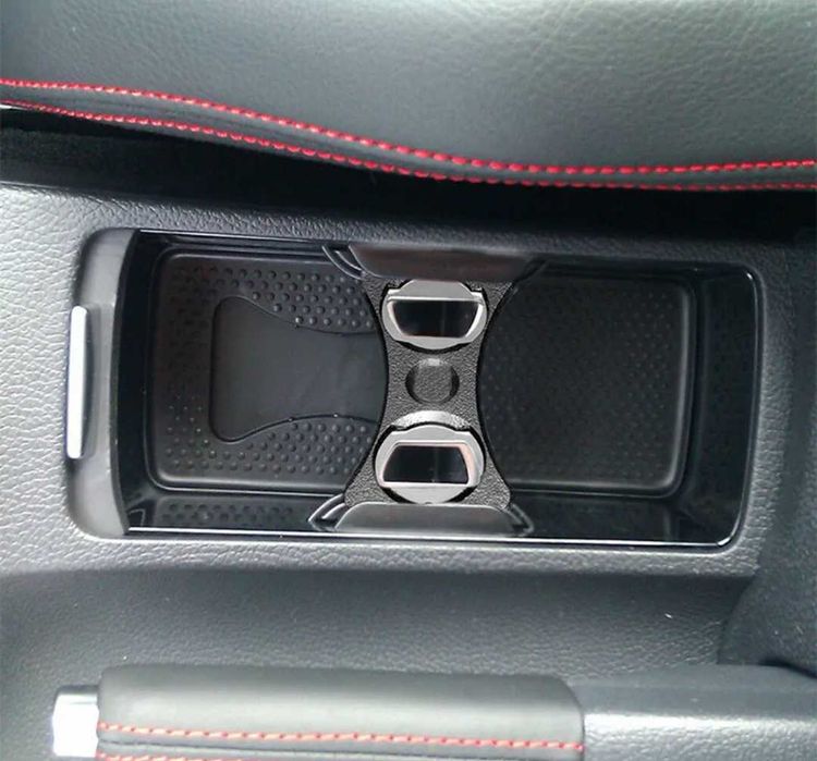 Разделител за къпхолдърите за Volkswagen Golf 6 Jetta 5 6 Scirocco VW