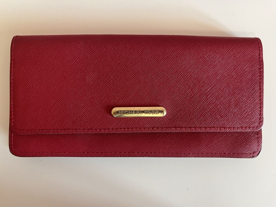 Оригинално портмоне Michael Kors, червено