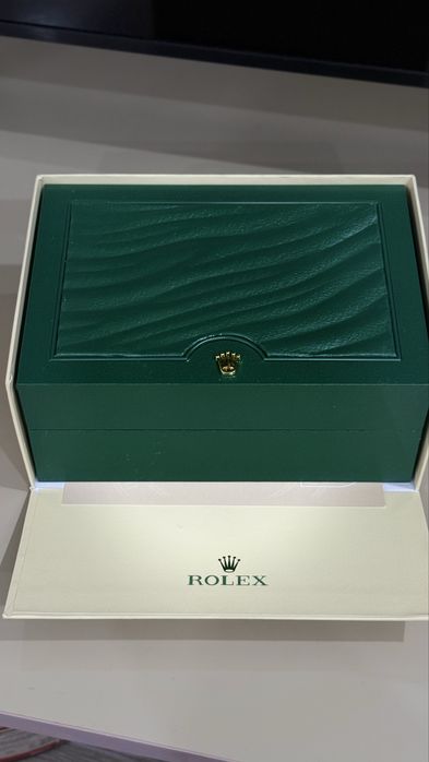 Продам оригинальные(люкс) часы ролекс