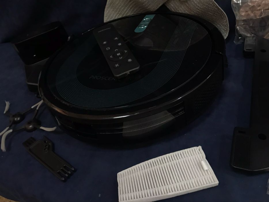 Прахосмукачка робот PROSCENIC