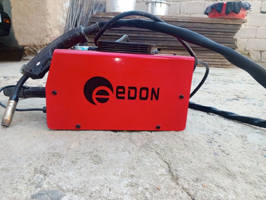 Svarka aporat  sotiladi komplekt