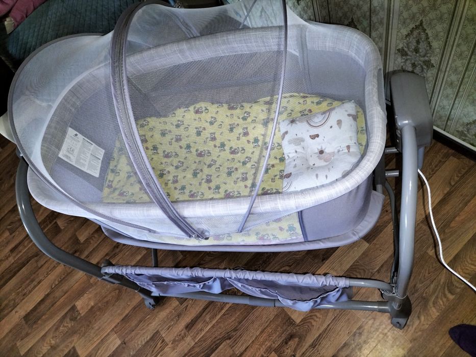 Продам кроват люлька