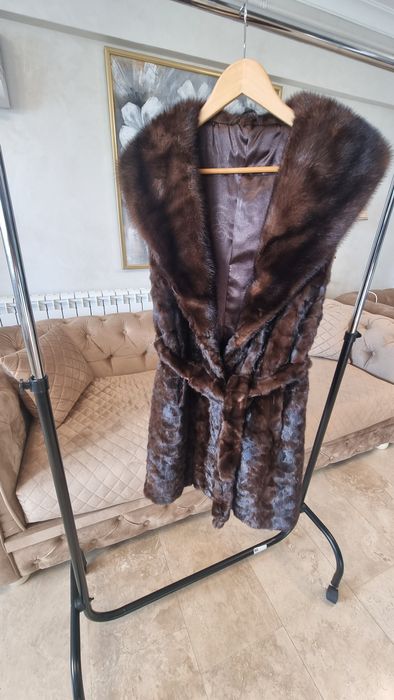 Vestă de blană din nurcă