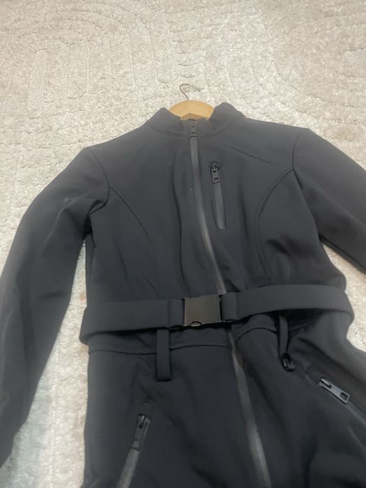 Zara ски гащеризон S разме