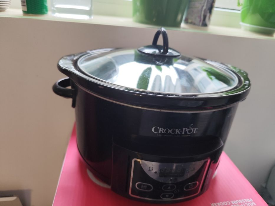 Slow cooker CrockPot