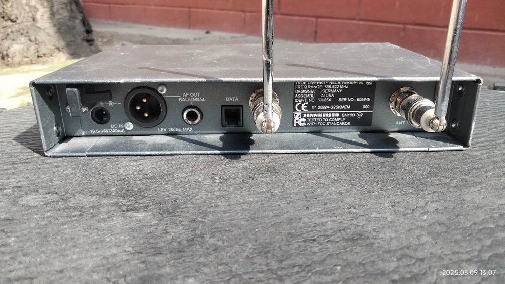 Продам дистанционный микрофон  Sennhaiser