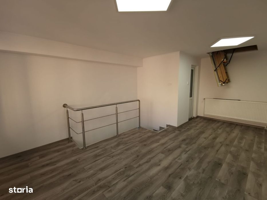 Spatiu comercial zona piata centrala,parter+etaj, suprafata utila 60mp