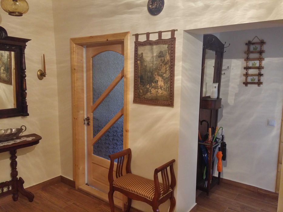 Două camere Băile Olănești - Pe un picior de plai, pe-o gură de Rai