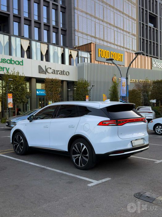 BYD Tang Dual Motor AWD 517 л.с., 680 Нм и 4.4 сек до 100 км/ч