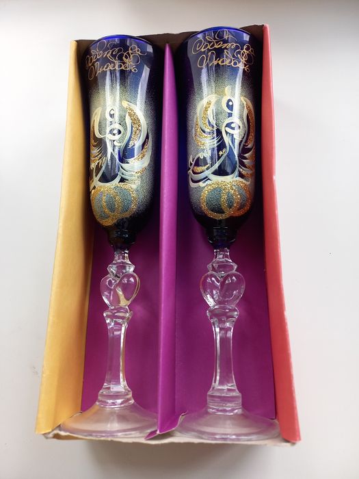 Свадебные бокалы