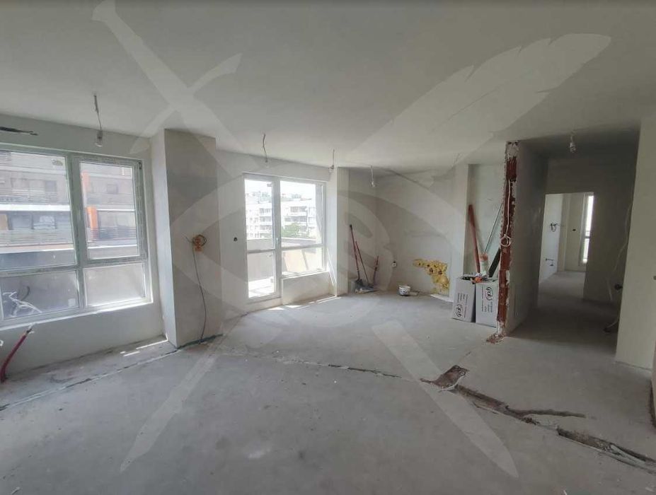 Продава се Тристаен апартамент в Пловдив, Кършияка - 109 кв.м за 1450 €/кв.м - Снимка #1