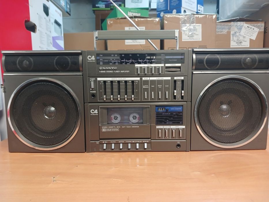Магнитофон Sanyo C4