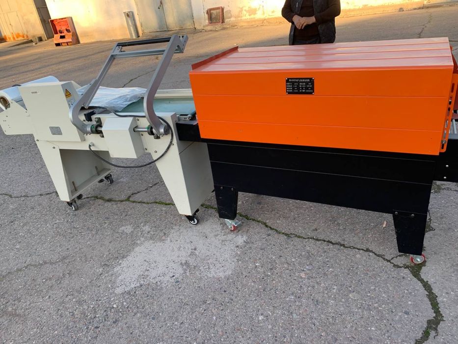 Упаковочний вакум апарат