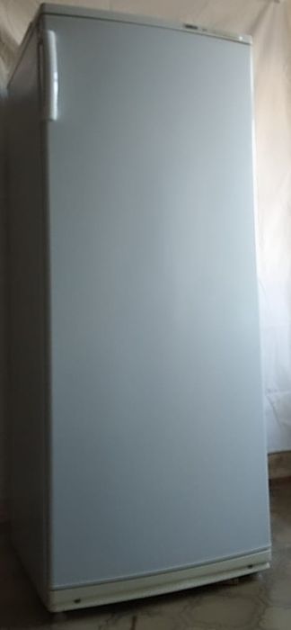 Морозильник Atlant M-7184 Белый