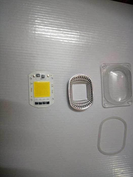 Нови диоди 50W 220V за прожектори