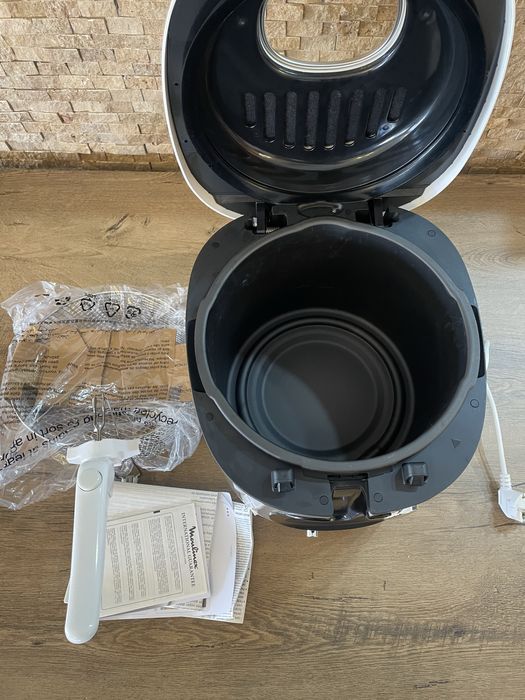 Friteuza cu ulei Moulinex