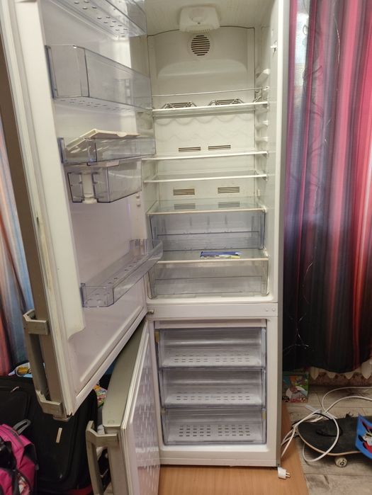 Продам холодильник Beko