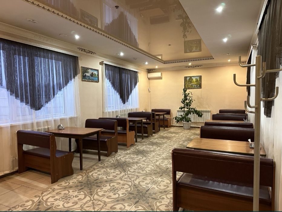 Продам действующее двухэтажное кафе