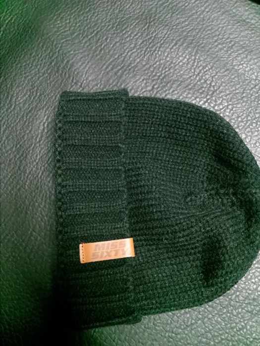 3) зимна шапка adidas ски сноуборд volcom oneil