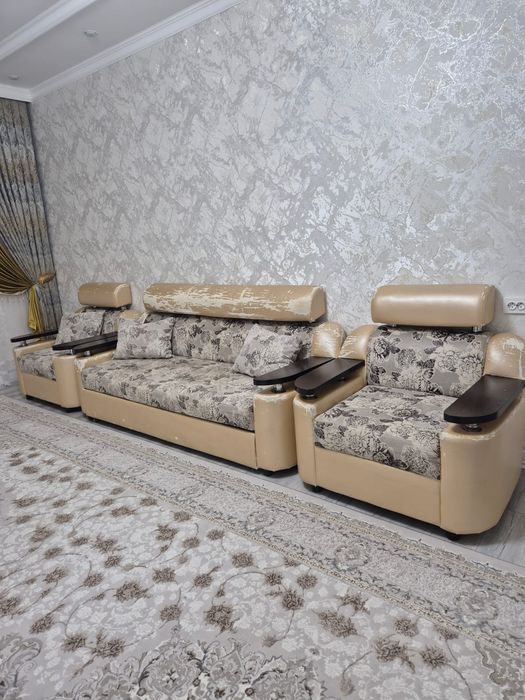 Диван б/у срочно