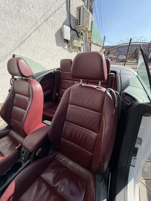 Volkswagen Eos decapotabil