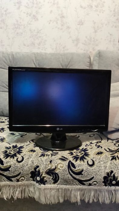 Монитор LG  60 Гц