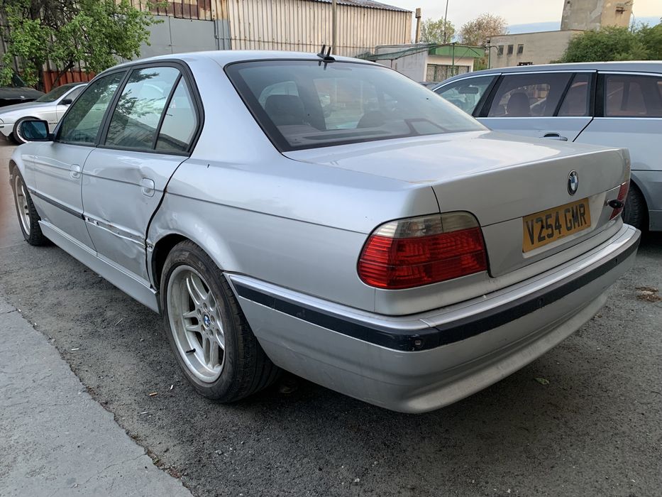 Продаваме на части бмв е38 728и bmw e38 728i