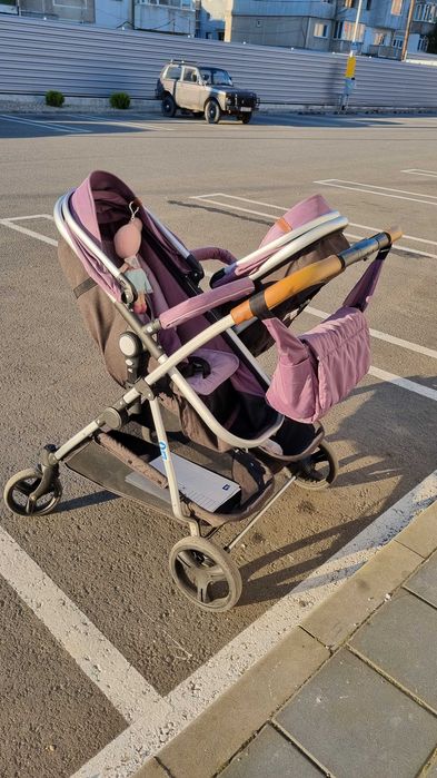Carucior gemeni stare impecabila