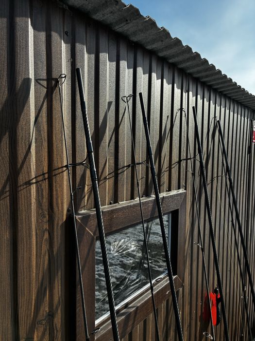 Baterie lansete Shimano Tx-7 + hi s spomb cu mulinete daiwa whisker