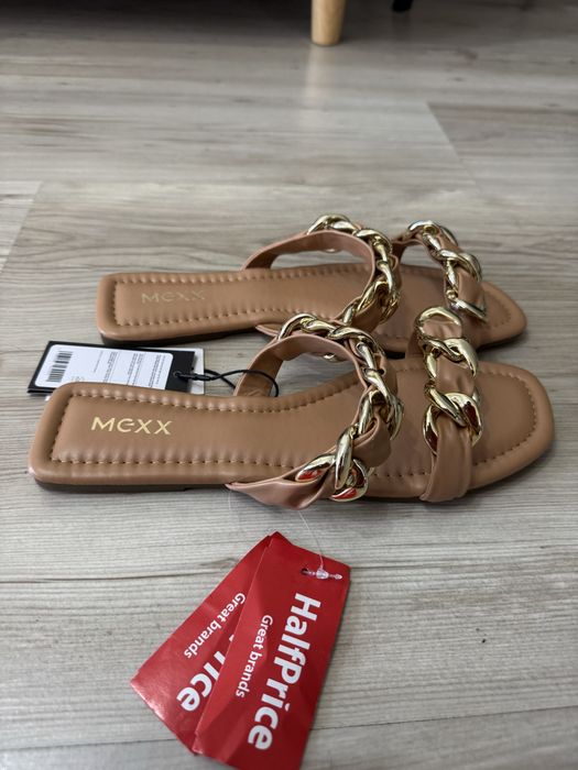 Чисто нови чехли Mexx