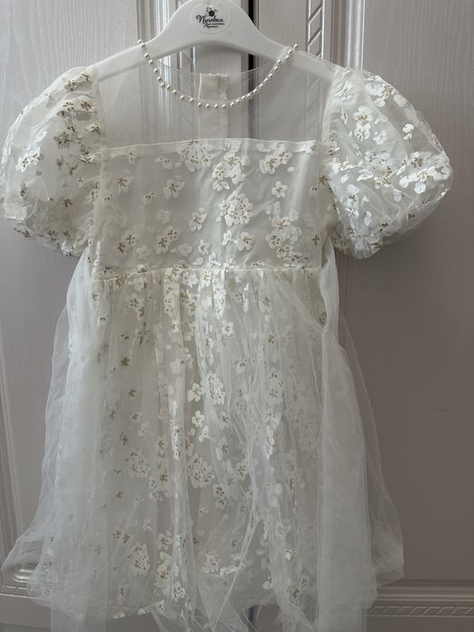 Платье красивое легкое