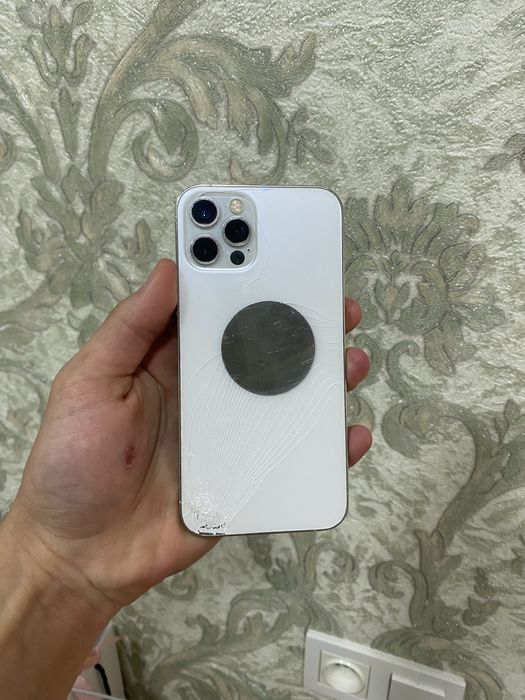 Iphone 12 pro сатылады