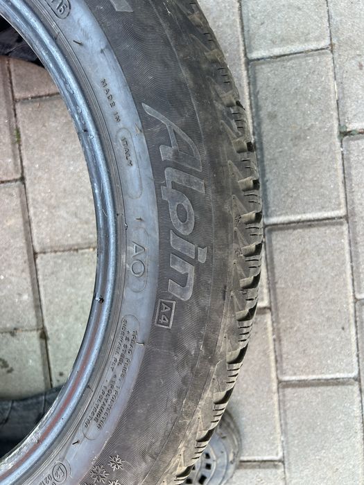 Michelin alpin 225 55 17 o bucata