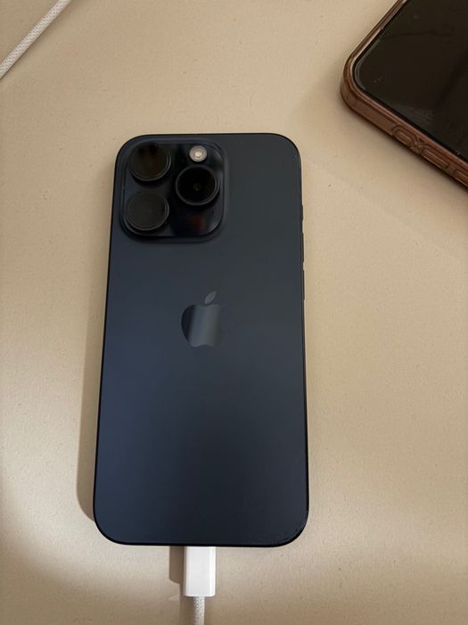 Iphone 15 Pro Blue Titanium