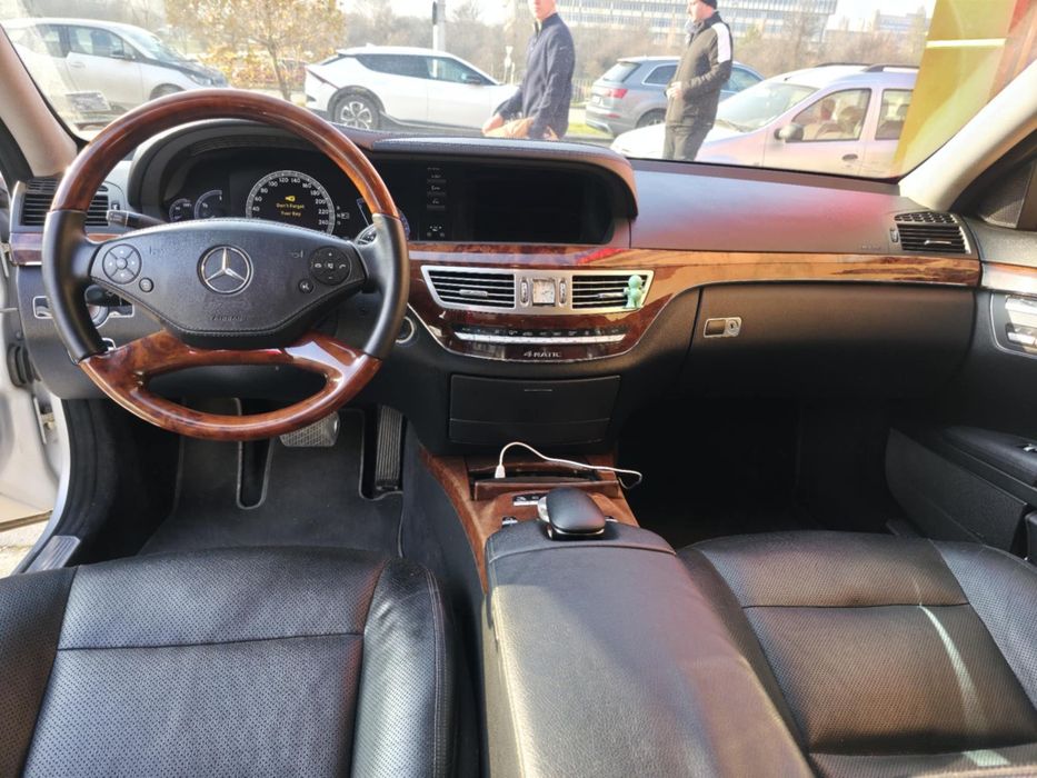 Mercedes S class S550 388кс.4matic 7 G tronic