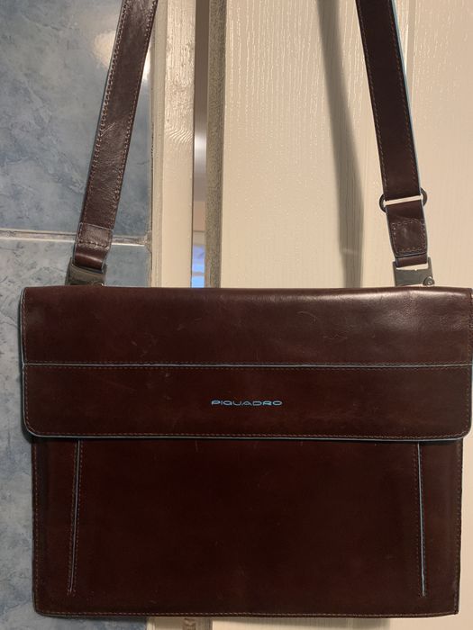 Geanta pentru laptop tabeleta , accesorii Piquadro