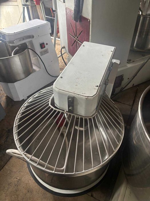 Malaxor aluat 40 l cuva detasabila