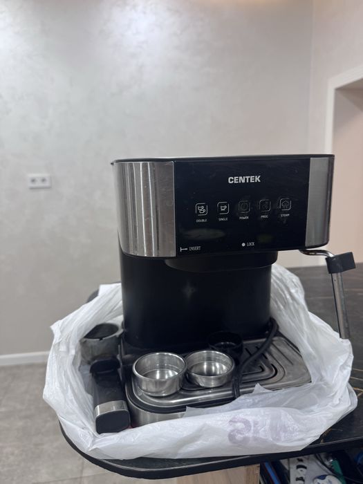 Продам кофемашину срочно!