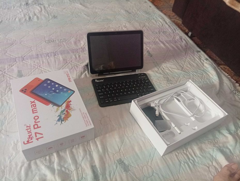 17 pro max планшет