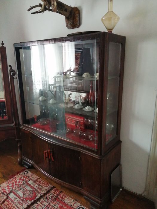 De vanzare mobilia veche