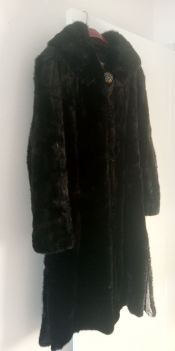 Шуба норковая средней длины