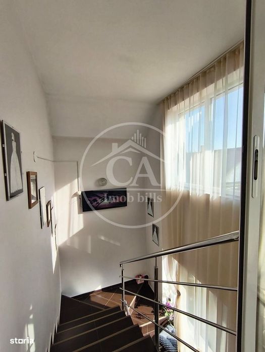 Casa de vânzare cu 6 camere in Episcopia, Bihor