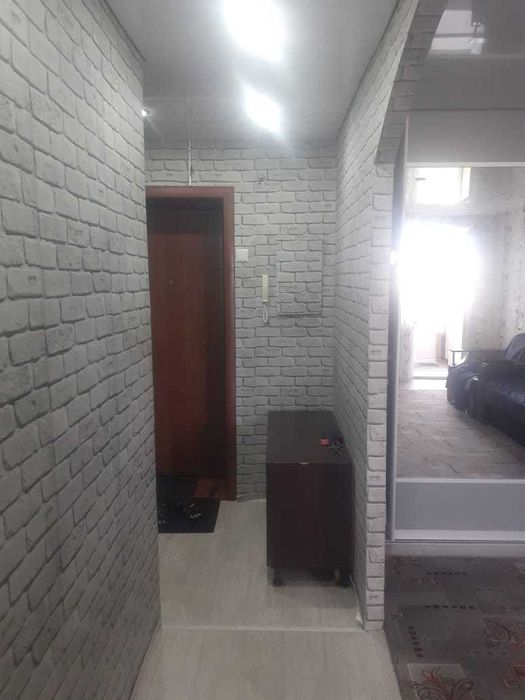 Продам 1-ую кварт., Центр