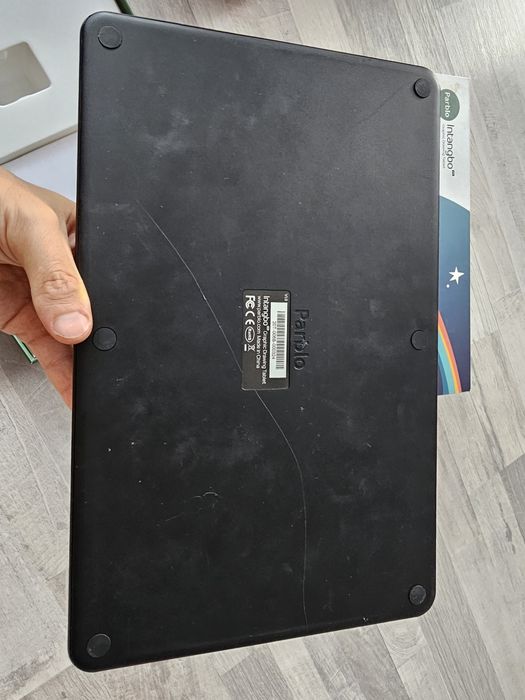 Tabletă grafică Parblo Intangbo M (Cutie, Accesorii)