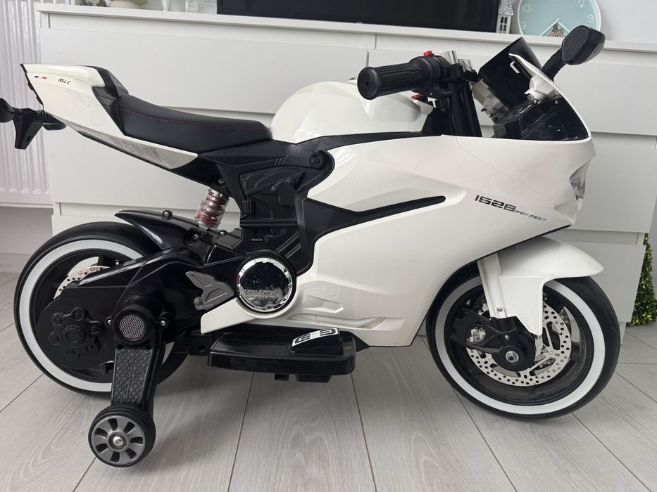 Motocicleta electrica pentru copii