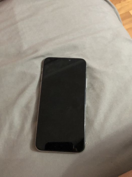 Продам iPhone Х на запчасти