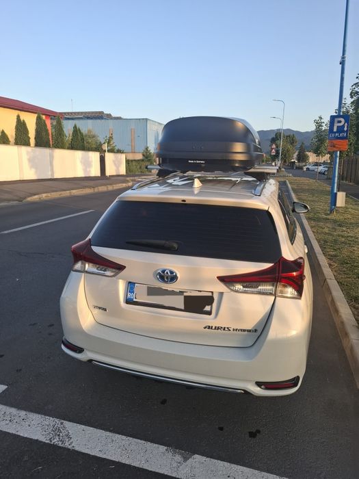 Toyota Auris Hybrid